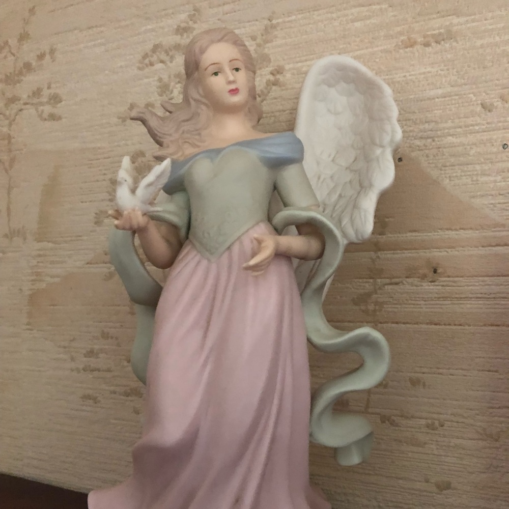 Home Interior Angel with dove